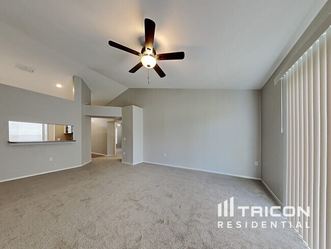 Foto del edificio - 3034 Wentworth Place Lakeland FL