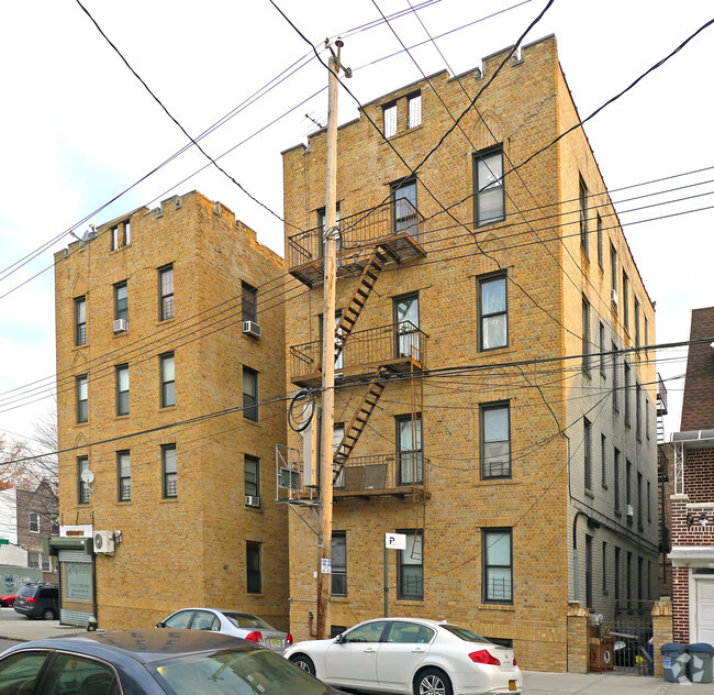 Building Photo - 801 72nd St