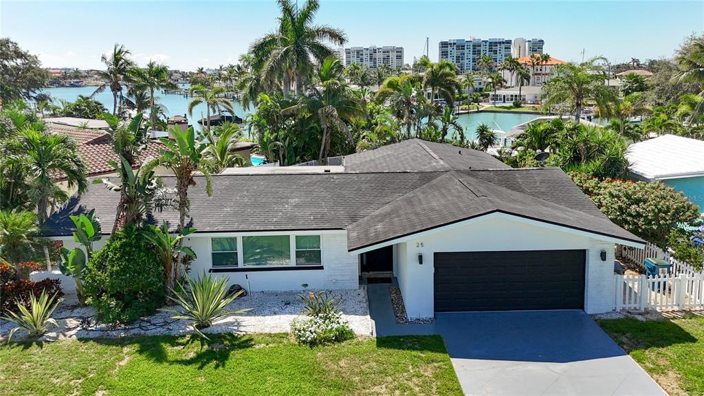 Primary Photo - 25 Island Dr