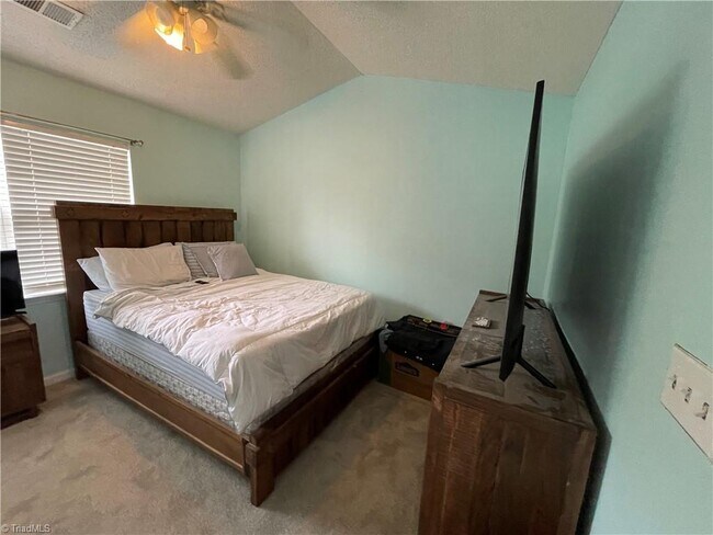 Foto del edificio - 4618 Cross Ridge Ln