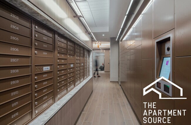 Photo - 1130 N Dearborn St Apartment