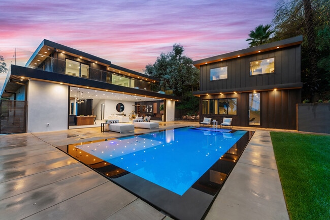 Building Photo - 9031 Alto Cedro Dr