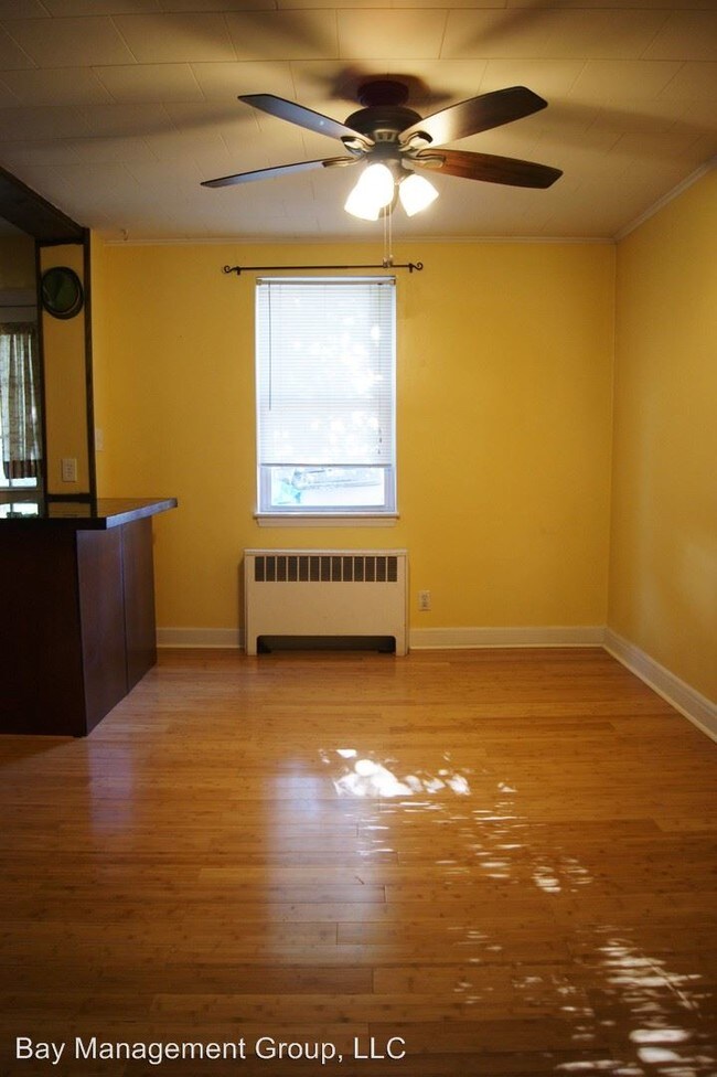 Foto del edificio - 8608 Willow Oak Rd