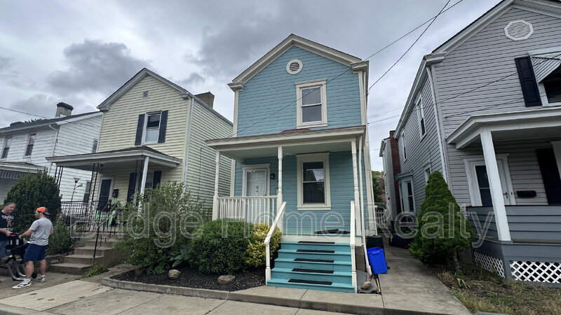Photo - 327 Elizabeth Street