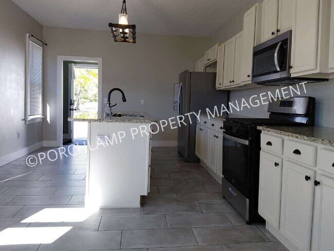 Foto del edificio - 606 Houston Ave