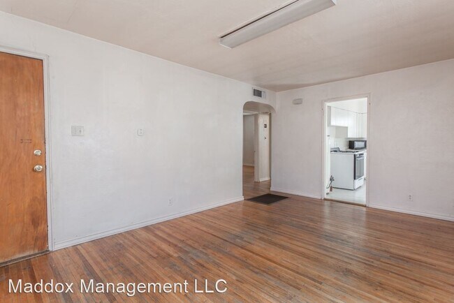 Foto del edificio - 1119 Coal Ave SW