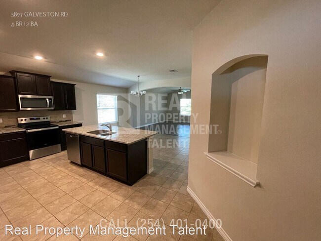 Foto del edificio - 4 br, 2 bath House - 5897 Galveston Rd