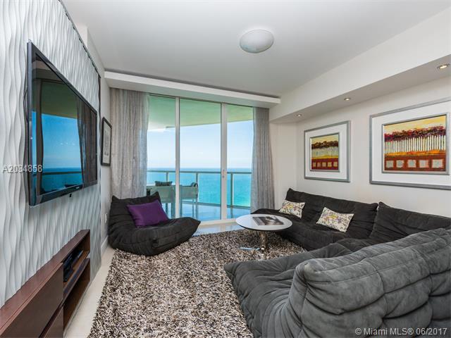 Building Photo - 16699 Collins Ave
