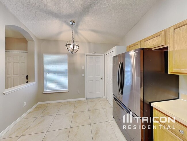 Foto del edificio - 335 Heritage Estates Ln