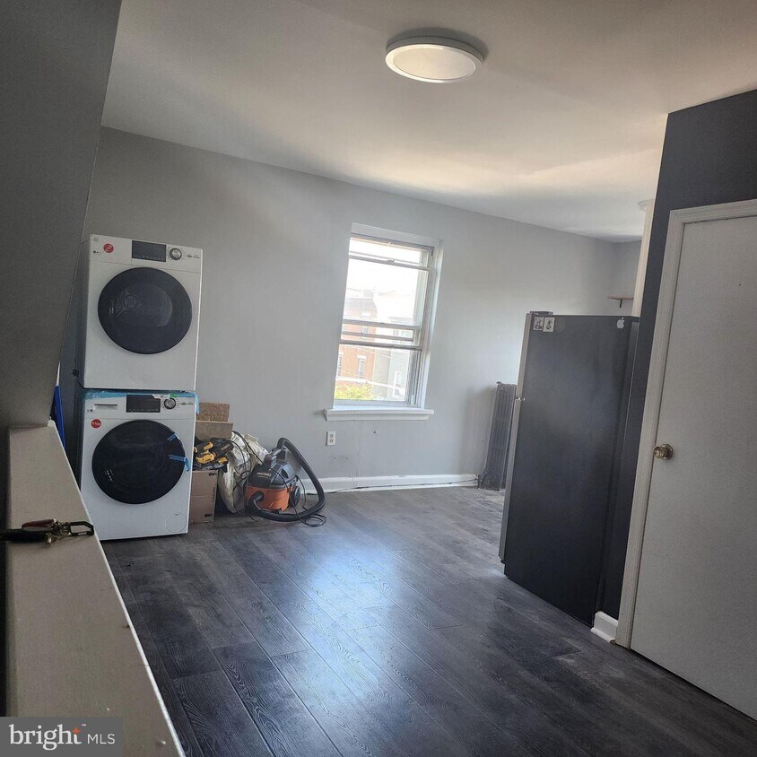 2400 E Dauphin St Unit 3, Philadelphia, PA 19125 Room for Rent in