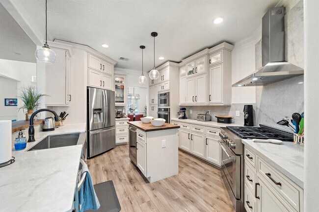 Foto del edificio - 1922 Sand Hollow Ln