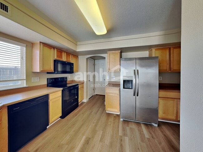 Building Photo - 21610 E 38th Pl