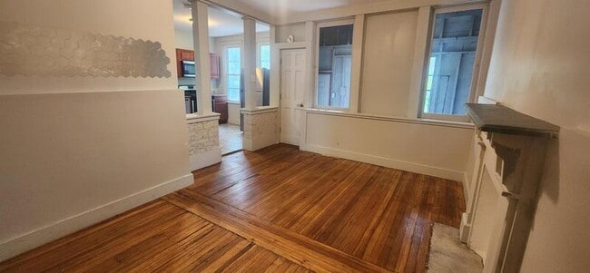 Building Photo - 343 Madison Ave, Unit 2