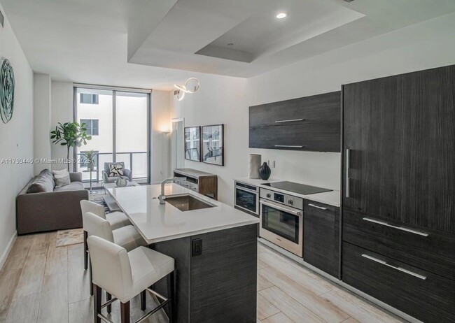 Foto del edificio - 55 SW 9th St