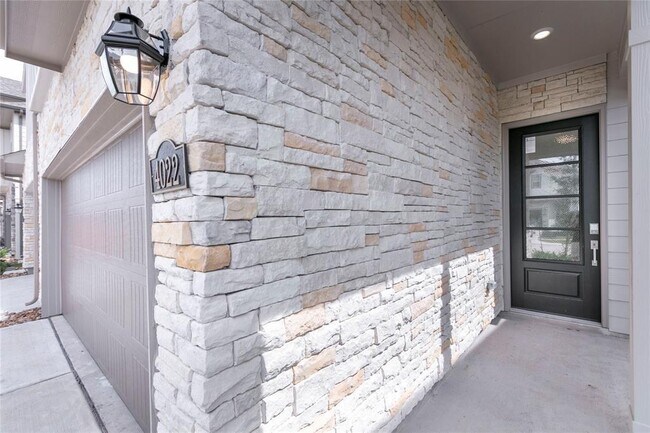 Foto del edificio - 4022 Balboa Dr