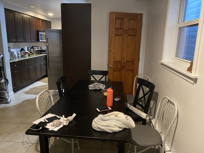 Photo - 4633 Winthrop St House