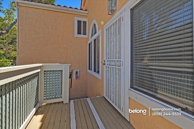 Foto del edificio - 4212 Vista Panorama Way