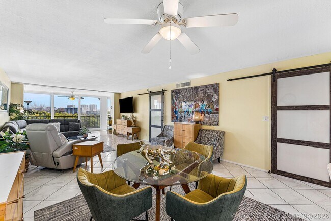 Foto del edificio - 1631 Riverview Rd