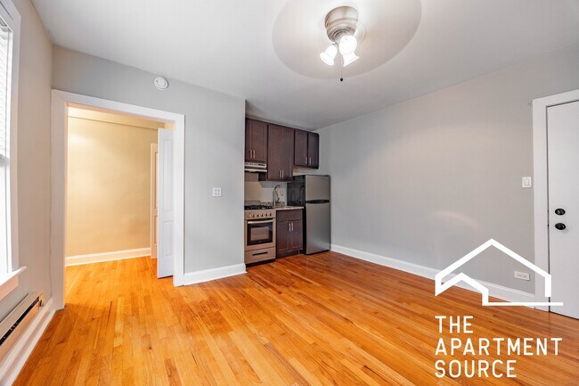 Foto del edificio - 612 W Patterson Ave