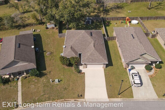 Building Photo - 3 br, 2 bath House - 1361 Majesty Loop
