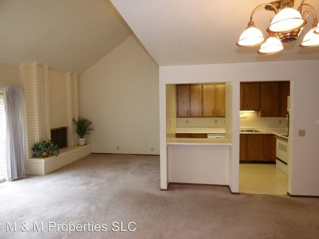 Building Photo - 1186 E Cottonwood Hills Dr
