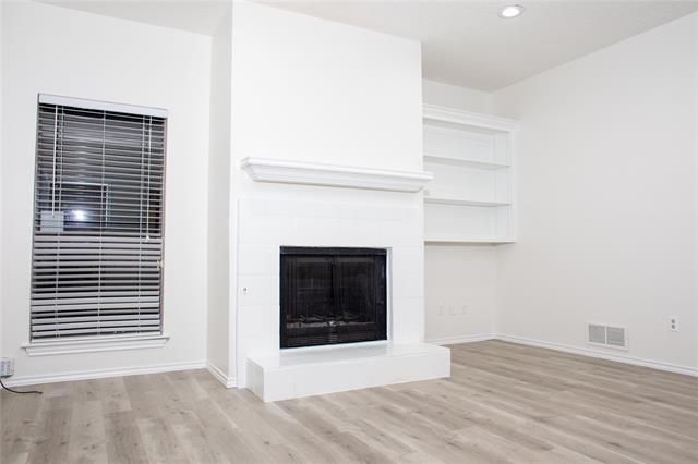 Building Photo - 7960 Williams Ave