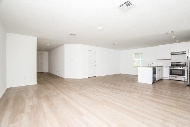 Building Photo - 2919 Ruby Crossing