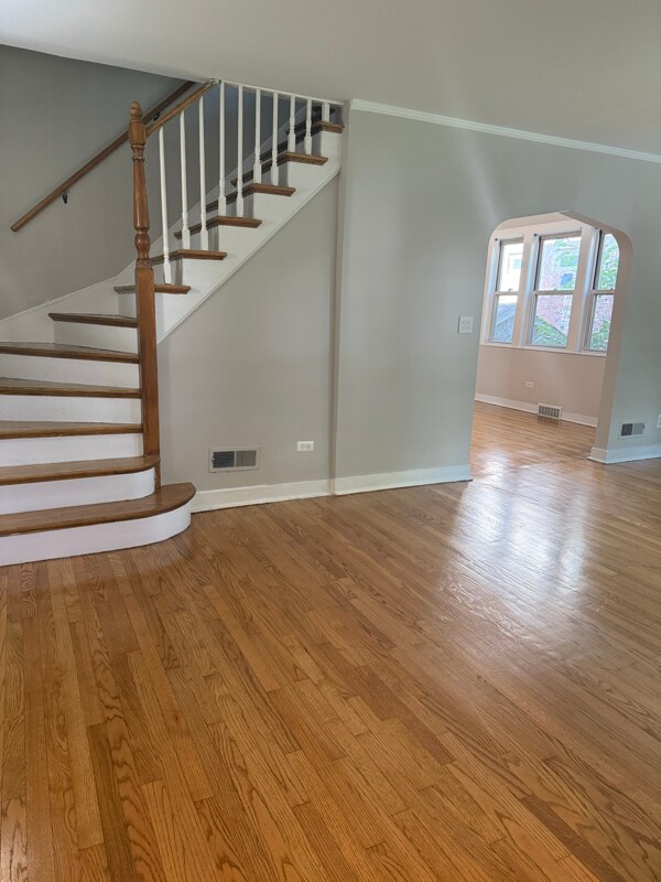 Foto del edificio - 2138 W McLean Ave