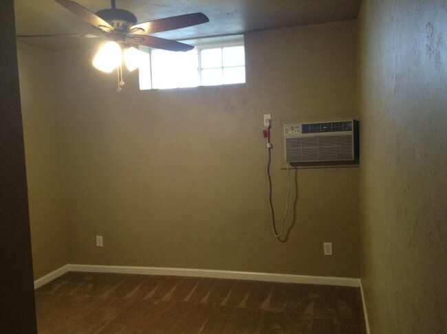 Foto del edificio - 8397 Jackson Rd