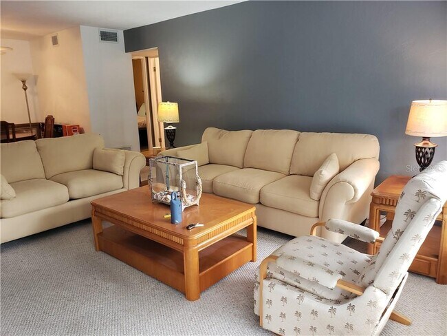 Foto del edificio - 2021 Australia Way W