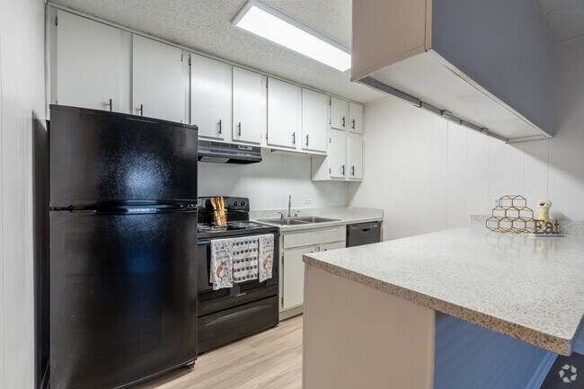 2 habitaciones, 2 baños - 1020 pies cuadrados - Cocina - Brookside Apartments
