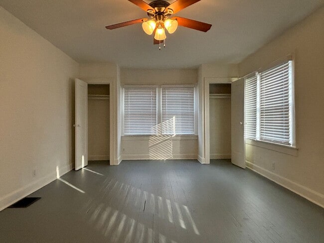 Photo - Large 2 Bed 1 Bath With Fenced in Yard & Deck! House