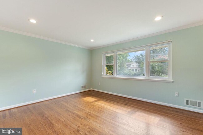 Foto del edificio - 1805 Ingemar Ct