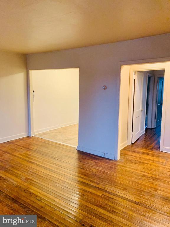 Primary Photo - 30 Elsmere Blvd