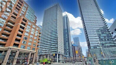 Building Photo - 37-537 Grosvenor St