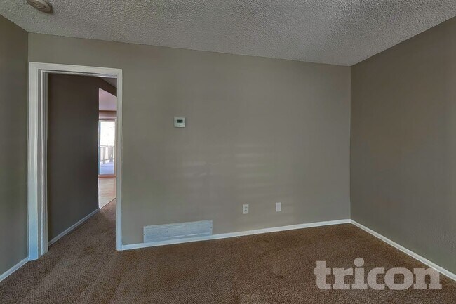 Foto del edificio - 8462 S Sunflower St