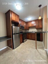 Building Photo - 3729 Snelling Ave