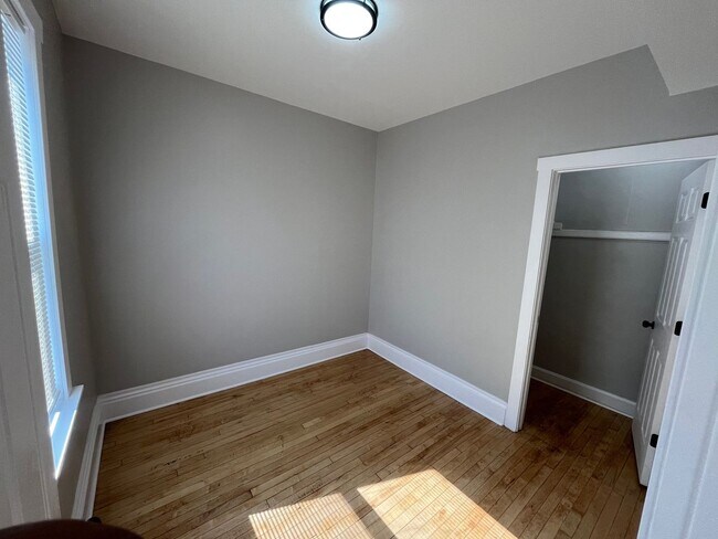 Foto del edificio - 5200 S Carpenter St
