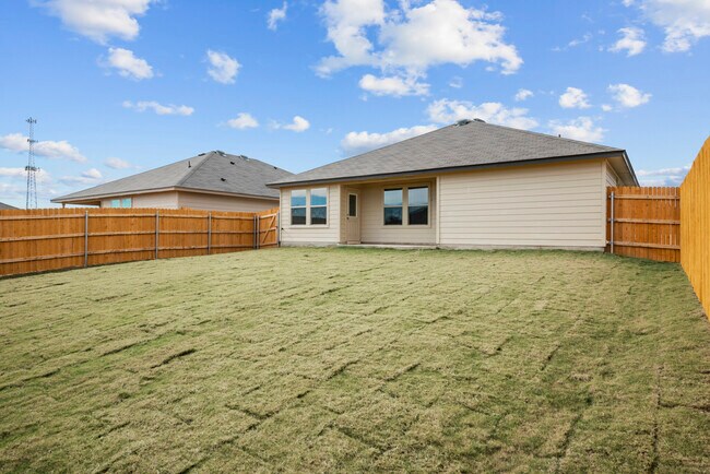 Building Photo - 1306 Eaton Dr