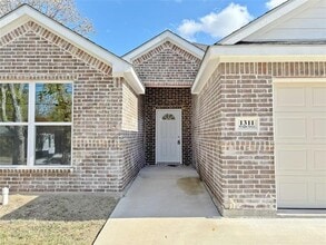 Building Photo - 1311 Wright St