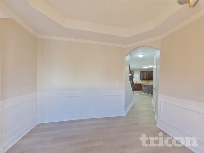 Building Photo - 5713 Pahaska Ct