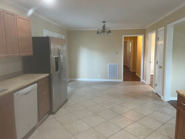 Building Photo - 659 Harpeth Bend Dr