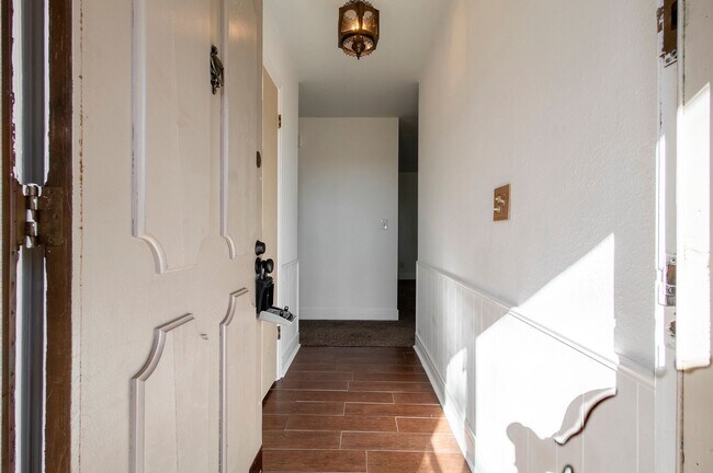 Foto del edificio - Stunning home in Choctaw with 3 bedrooms a...