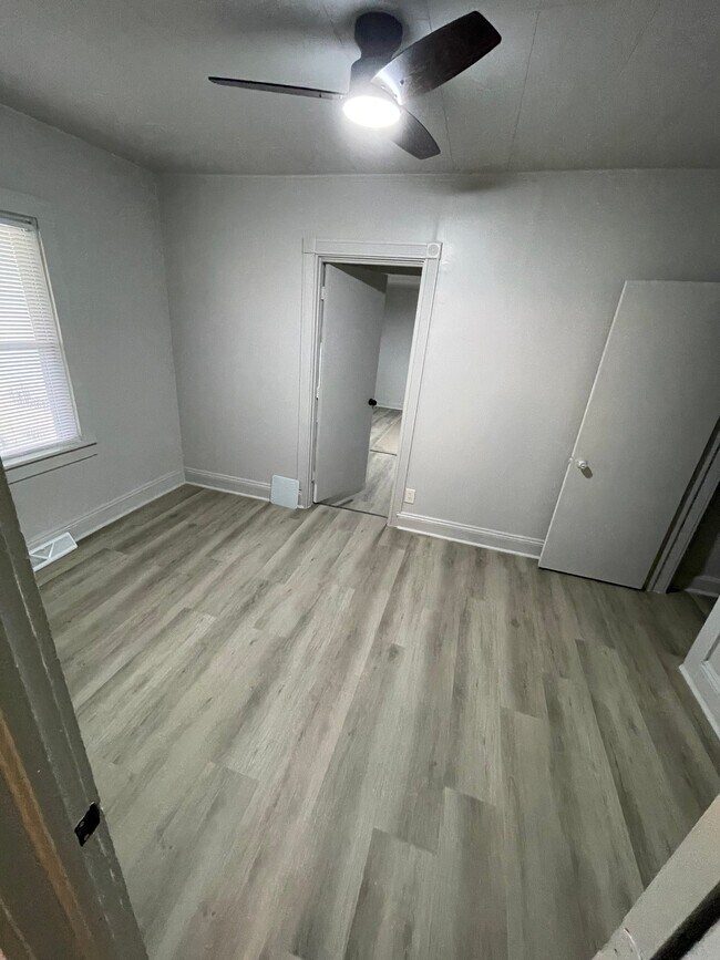 Foto del edificio - 702 Todds Ln