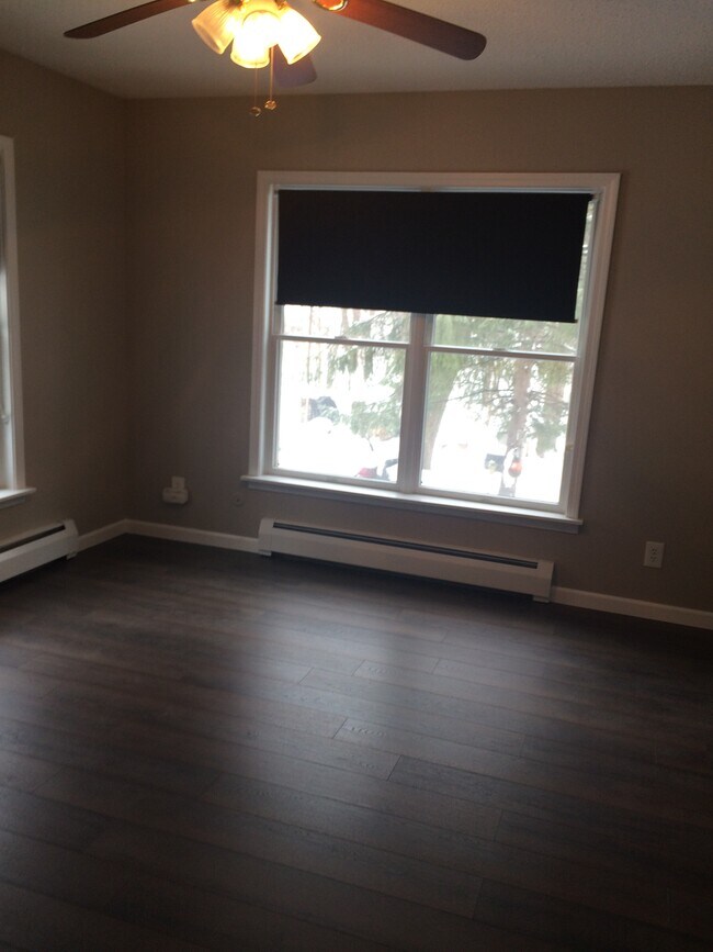 Living Room - 30 Liberty St