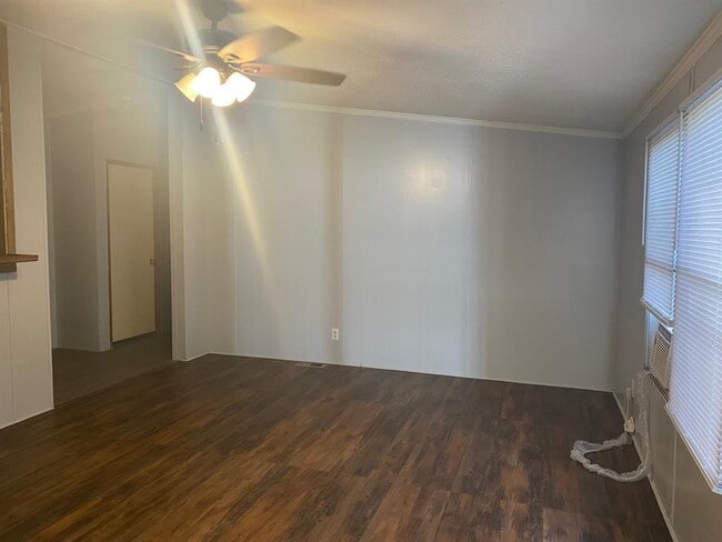 Building Photo - 15198 Paradise Cove Dr