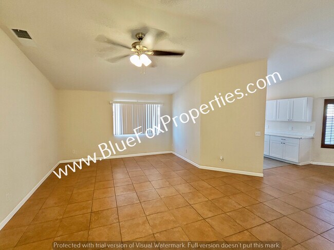 Building Photo - 2540 W Falbrook Way