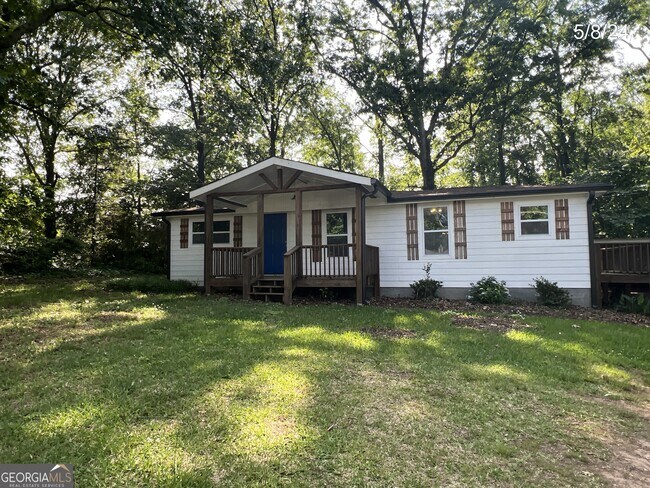 Foto del edificio - 320 Pleasant Hill Church Rd NE