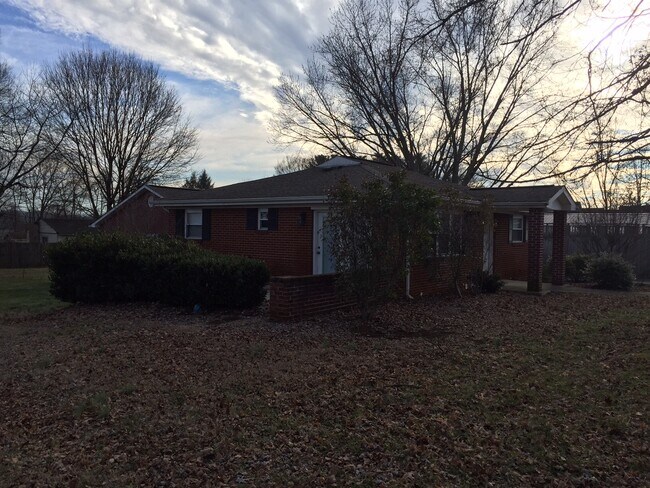 Foto del edificio - 4047 Martha's Vineyard