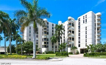 Building Photo - 3215 Gulf Shore Blvd N
